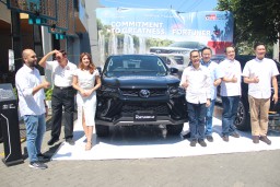 Toyota Luncurkan New Fortuner 2.8 GR Sport 4x4 with TSS Flagship Model, Ini Keunggulan