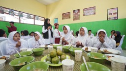 Bupati Ipuk : IPM Banyuwangi 2024 Naik Jadi 74,30