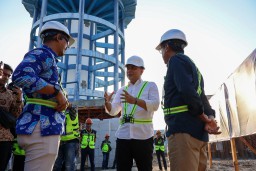 Eri Cahyadi Pastikan Seluruh Surabaya Teraliri Air Pada 2025