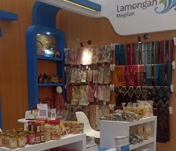 Belasan UMKM Lamongan Ramaikan Jatim Fest