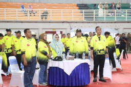 Plt Bupati Gresik Lepas 122 Atlet Pelajar Kabupaten Gresik ke POPDA XIV dan PEPARPEDA II Jawa Timur
