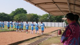 Bupati Sidoarjo Tinjau Latihan Tim Sepak Bola GSI Nasional, Kabupaten Sidoarjo Tunjukkan Dukungan Penuh