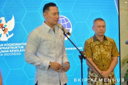 AHY Minta Menhub Bantu Turunkan Biaya Logistik