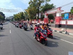 Berkendara di Malang Saat Cuaca Tak Menentu? Simak Tips Cari aman Berkendara