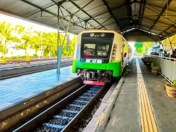 Triwulan III-2024, Pengguna KAI Commuter Daop 8 Naik 9 Persen