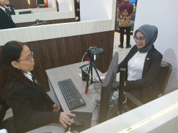 Kanim Imigrasi Tanjung Perak Setor PNBP Rp 68,5 Miliar pada 2025