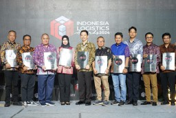 Petrokimia Gresik Raih Penghargaan The Best Performer for Warehouse Operation of the Year