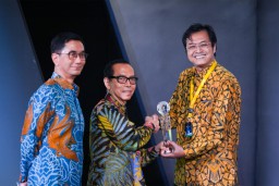 PLN EPI Raih Juara Pertama Dalam Ajang Annual Report Award 2023
