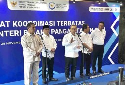Indonesia Akan Hentikan Impor Garam Konsumsi 2025