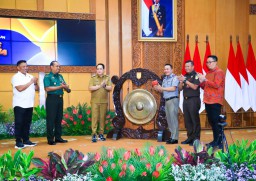 Buka Rakor GTRA Kanwil BPN Jatim, Pj. Gubernur Adhy Optimistis Regulasi Baru Jadi Solusi Atasi Mafia Tanah