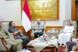 Pj. Sekdaprov Jatim Dukung Training Khusus bagi Penyandang Autisme