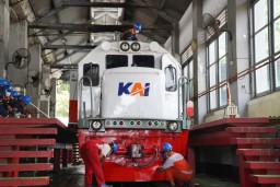 Jelang Nataru, KAI Daop 7 Siagakan 10 Lokomotif dan 76 Gerbong
