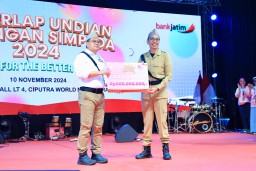 Pj. Gubernur Adhy Ajak Bank Jatim Dorong UMKM Jatim Naik Kelas dan Go Global