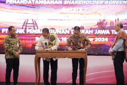 Sah Ber-KUB, BankJatim dan Bank NTT Teken SHA