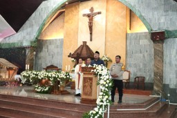 Pastikan Natal Aman, Bupati Gresik Bersama Forkopimda Tinjau Sejumlah Gereja