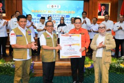 Pj Gubernur Adhy Ikuti Rakor Bersama Menko PMK dan Kepala BNPB di Grahadi