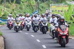 Sukses Digelar di 3 Kota, 5000 Pecinta Honda PCX Meriahkan PCX Day.