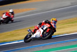 Pebalap Astra Honda Kembali Raih Juara Asia di ARRC 2024