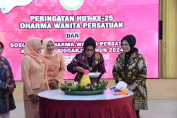 Solidkan Organisasi, Dharma Wanita Persatuan Kabupaten Sidoarjo Siap Capai Visi Indonesia Emas 2045