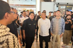 Pemerintah Pastikan Harga Tiket Transportasi Tidak Naik Saat Nataru