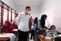 Pemkot Surabaya Integrasikan Program Padat Karya dengan Kampung Unggulan