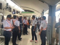 Dirut KAI Pantau Kesiapan Jajaran di Stasiun Malang