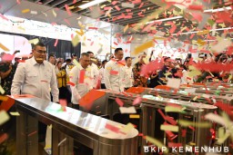 Peresmian Stasiun Kereta Cepat Karawang oleh AHY dan Menhub Dudy Purwagandhi