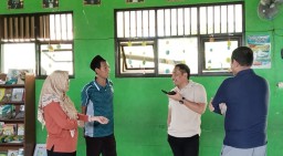 Ketua Komisi D DPRD Kabupaten Sidoarjo Sidak Plafon Ambruk di SDN Sidodadi Candi