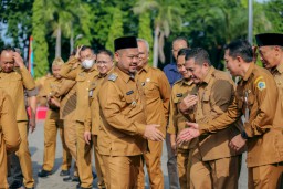Bupati Yani Ajak ASN Pemkab Gresik Tingkatkan Pelayanan kepada Masyarakat