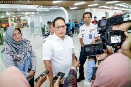 Gubernur Jatim Gandeng Kementerian Komdigi dan Pihak Berwenang untuk Tertibkan Aplikasi Koin Jagat