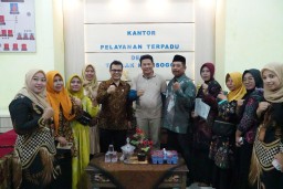 Punya 46 Desa Digital, Sidoarjo Dapat Apresiasi dari Wamen Komdigi