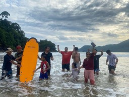 CSR BI Bikin Pantai Lenggoksono Malang Makin Ciamik
