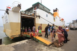 Pelindo Regional 3 Catat 460 Ribu Penumpang dan 90 Ribu Kendaraan Selama Nataru 2024/2025