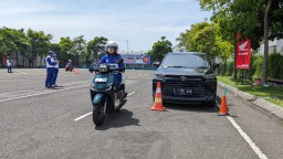 Peringati Bulan K3 Nasional, MPM Honda Jatim Gelar Pelatihan Safety Riding Untuk Karyawan