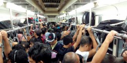 Pengguna Commuter Line Akhir Tahun 2024 Capai 1,2 Juta Orang