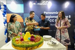 AXA Mandiri Resmikan Customer Care Centre Baru di Surabaya