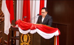 Sampaikan Nota Penjelasan Perubahan Nomenklatur Dua BUMD Jatim, Pj. Gubernur Adhy Optimistis Berdampak Kenaikan PAD