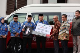 Bank Jatim Serahkan CSR Mobil Keliling untuk Pemkot Malang