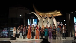 Ngawi Batik Fashion Masuk KEN 2025 Kemenpar