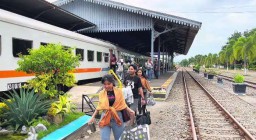 Jelang Ramadan, Penumpang di Stasiun Tulungagung Meningkat