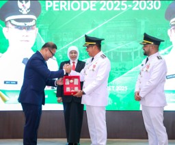 Gubernur Khofifah Pesankan Program Nawa Bhakti Kota Batu Inline Dengan Nawa Bhakti Satya dan Asta Cita