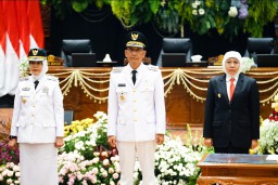 Hadiri Sertijab Bupati - Wakil Bupati Bojonegoro, Gubernur Khofifah Pesan Maksimal 6 Bulan RPJMD Selesai