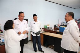 Sidak ke Dinas Perikanan Gresik, Wabup Alif Minta Data Budidaya Perikanan