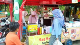 Semarak Ramadan, Pemkab Sumenep Gelar Bazar Takjil