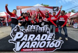 Ribuan Pecinta Honda Vario Ramaikan Parade Vario160 di Malang