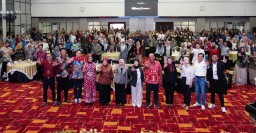 Dukung Digitalisasi dan Finansial UMKM, Bank Jatim Bersama Toko Ladang Sukses Selenggarakan Salam Sapa UMKM