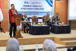 Ratusan ASN Probolinggo Ikuti ToT Literasi Keuangan OJK