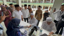 Ratusan Santri Ponpes Al-Falah Kediri Ikuti Pemeriksaan Kesehatan Gratis