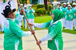 Gubernur Khofifah Optimistis Jatim Juarai FORNAS VIII