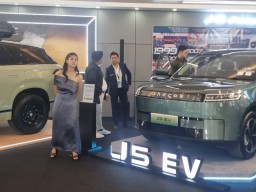 JAECOO J5 Ev Mulai Ditawarkan ke Konsumen di GIIAS Surabaya